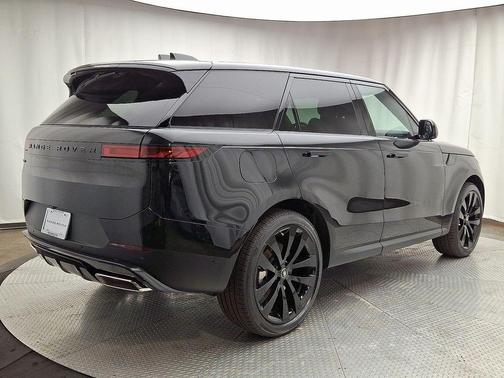 2025 Land Rover Range Rover Sport P360 SE