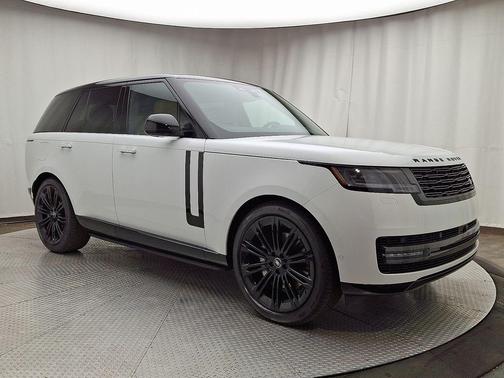 2025 Land Rover Range Rover P400 SE