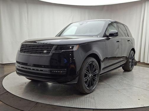 2025 Land Rover Range Rover P400 SE