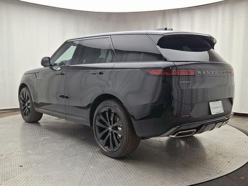2025 Land Rover Range Rover Sport P360 SE