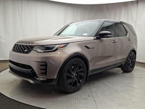Lantau Bronze 2025 Land Rover Discovery P360 Dynamic SE