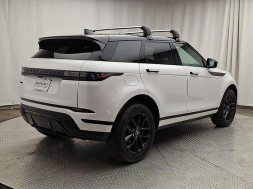 Ostuni Pearl White 2026 Land Rover Range Rover Evoque S