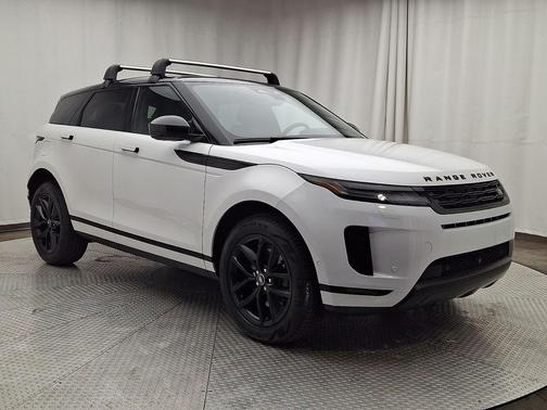 Ostuni Pearl White 2026 Land Rover Range Rover Evoque S