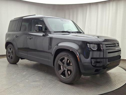 2026 Land Rover Defender 