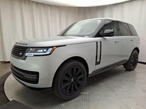 2025 Land Rover Range Rover P530 SE