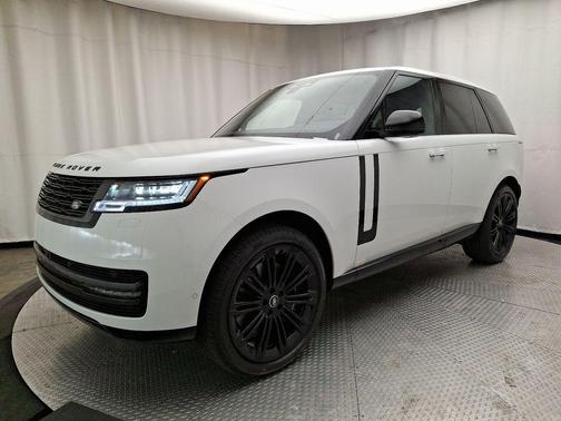 2025 Land Rover Range Rover P530 SE