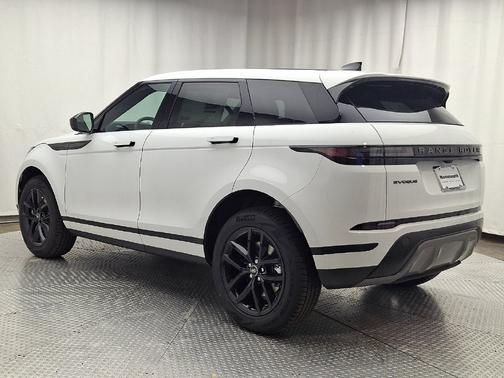 Fuji White 2026 Land Rover Range Rover Evoque S