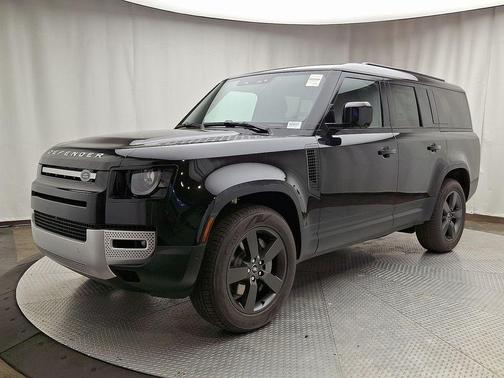 2025 Land Rover Defender P400 S