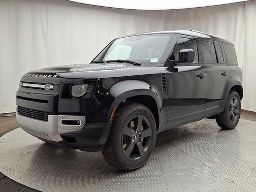 2025 Land Rover Defender P400 S