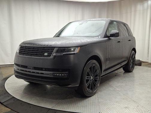 2025 Land Rover Range Rover P400 SE