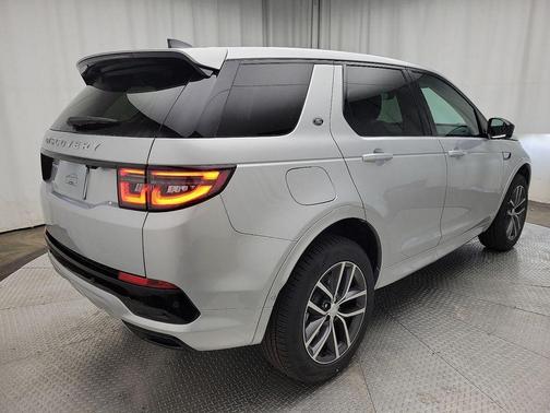 2024 Land Rover Discovery Sport Core S