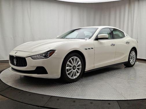 2014 Maserati Ghibli Base
