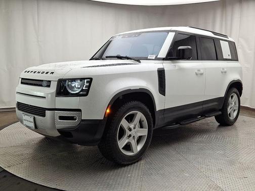 2020 Land Rover Defender 110 SE