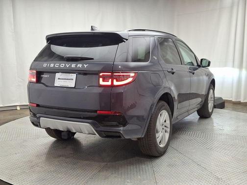 2025 Land Rover Discovery Sport S