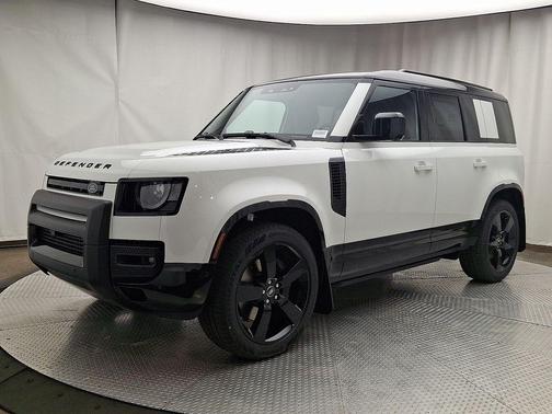 2025 Land Rover Defender P400 X-Dynamic SE