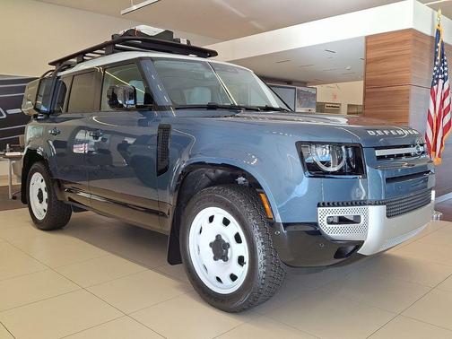 2025 Land Rover Defender P300