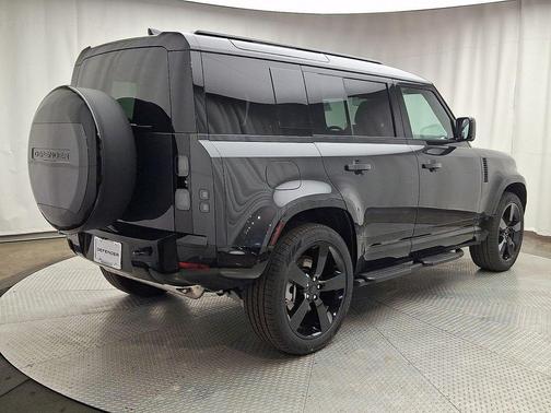 Carpathian Grey 2026 Land Rover Defender P400 X-Dynamic SE