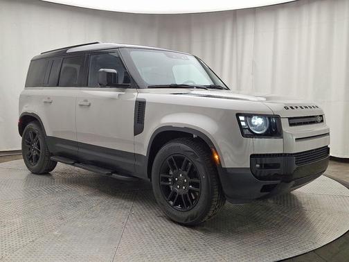 2026 Land Rover Defender 110 S