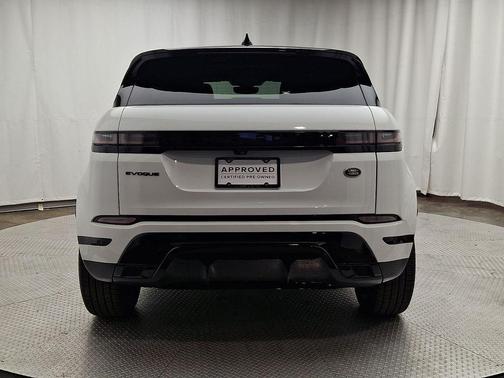 Fuji White 2023 Land Rover Range Rover Evoque R-Dynamic SE