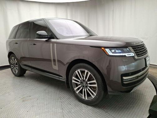 2023 Land Rover Range Rover P530 SE