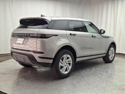 Silver Pearl 2026 Land Rover Range Rover Evoque S
