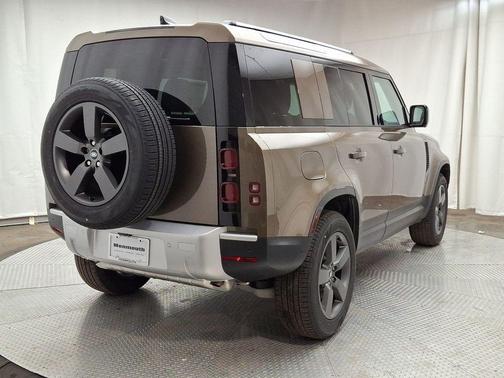 2025 Land Rover Defender P400 S