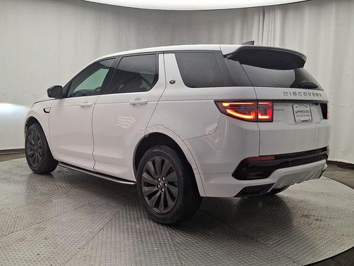 2025 Land Rover Discovery Sport S