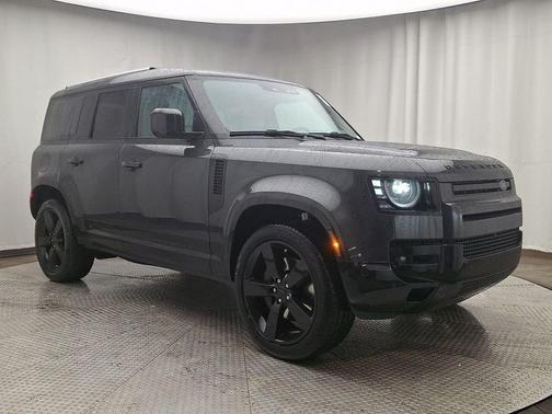 2026 Land Rover Defender P400 X-Dynamic SE