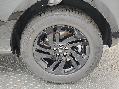 2025 Land Rover Range Rover Evoque Core S