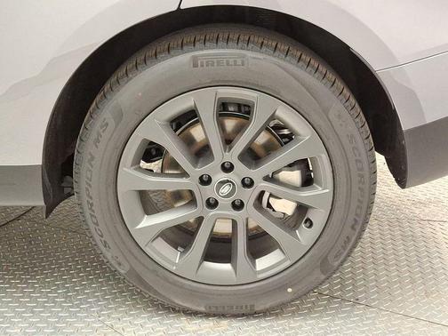 2025 Land Rover Range Rover Sport P360 S