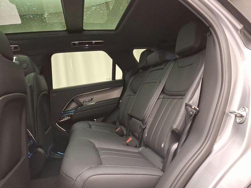 2025 Land Rover Range Rover Sport P360 S