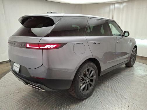 2025 Land Rover Range Rover Sport P360 S