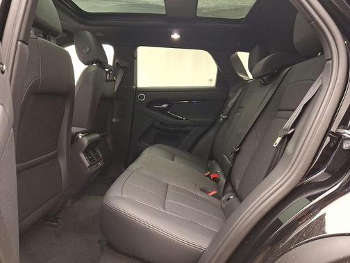 2026 Land Rover Range Rover Evoque Dynamic SE