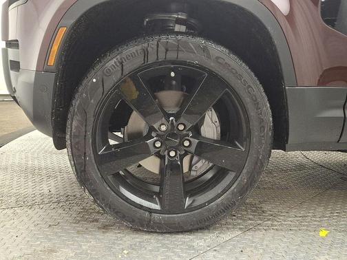 2026 Land Rover Defender 130 S