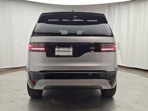 2021 Land Rover Discovery R-Dynamic S