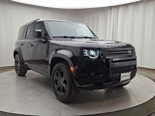 2023 Land Rover Defender 110 X-Dynamic SE