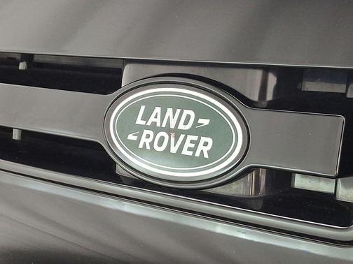 2023 Land Rover Defender 110 X-Dynamic SE