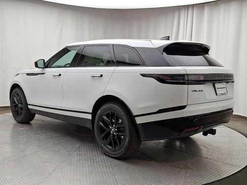 2026 Land Rover Range Rover Velar P400 Dynamic SE