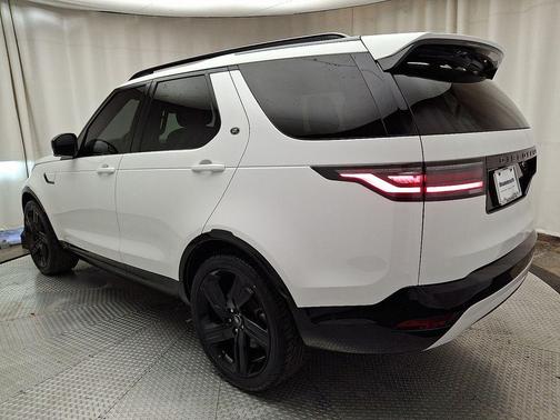 2022 Land Rover Discovery P360 HSE R-Dynamic