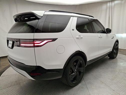 2022 Land Rover Discovery P360 HSE R-Dynamic