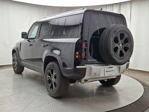 2025 Land Rover Defender P400 S