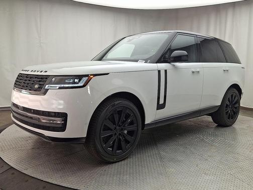 2026 Land Rover Range Rover P400 SE