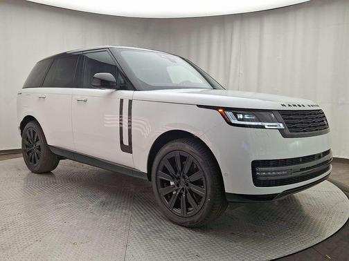 2026 Land Rover Range Rover P400 SE