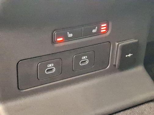 2026 Land Rover Range Rover Velar P250 S