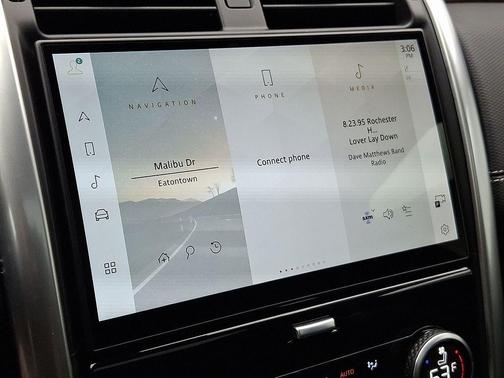 2024 Land Rover Discovery P300 Dynamic SE