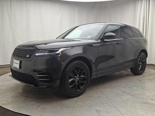 2025 Land Rover Range Rover Velar P250 Dynamic SE