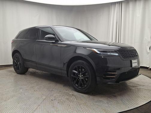 2025 Land Rover Range Rover Velar P250 Dynamic SE