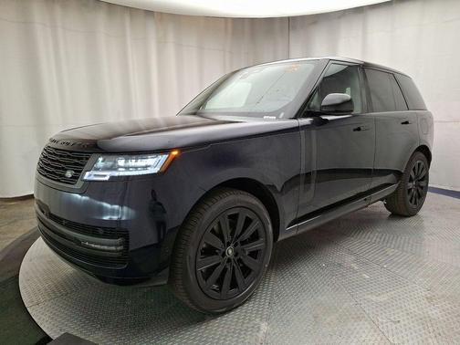 2025 Land Rover Range Rover P550e SE