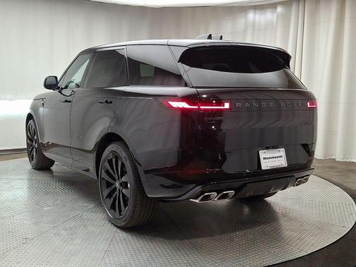 2025 Land Rover Range Rover Sport P530 Dynamic SE