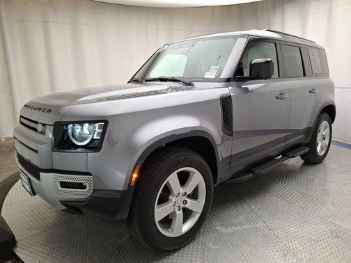2024 Land Rover Defender P300